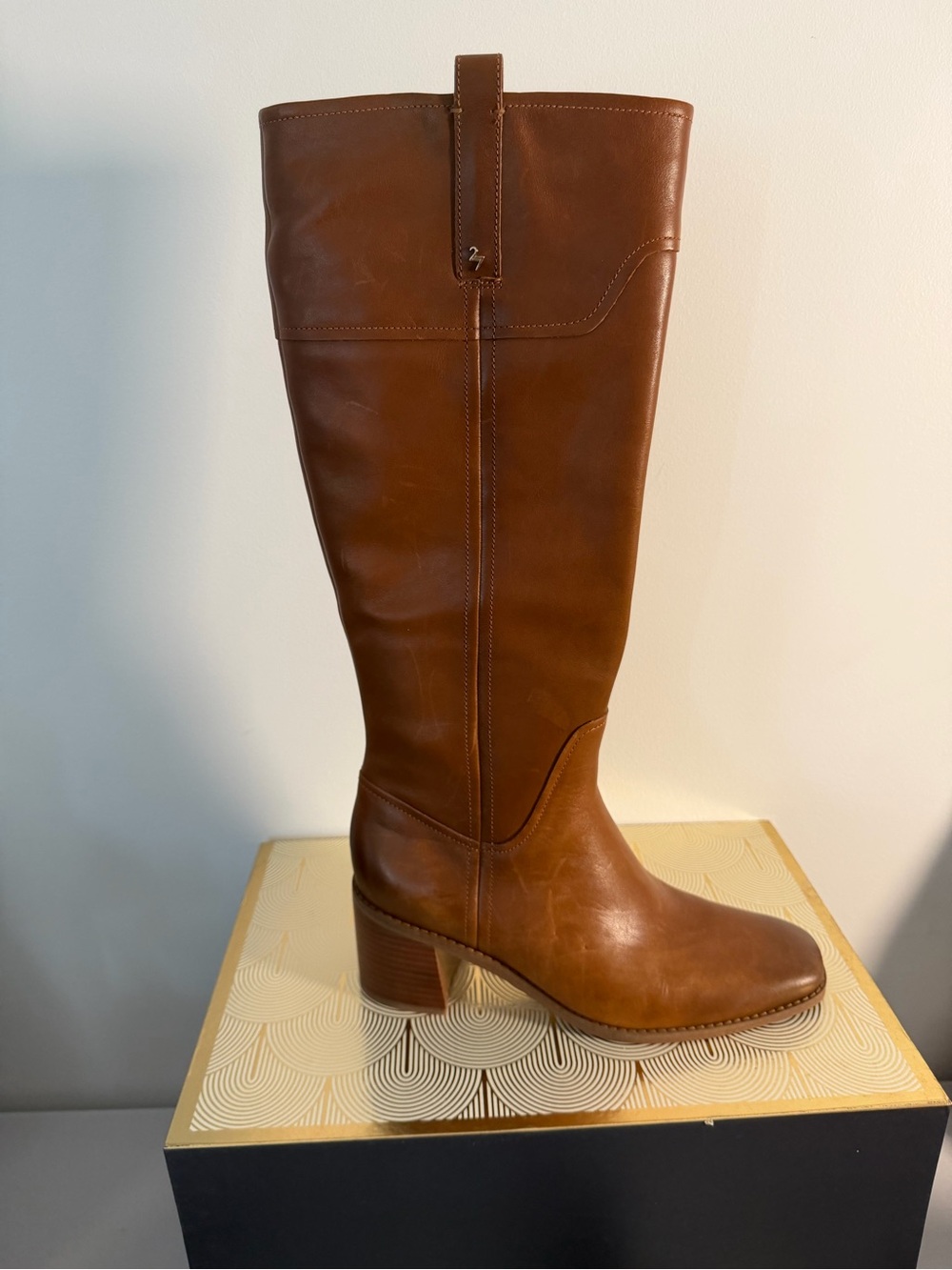 27 EDIT Tall Brown Leather Riding Boots
